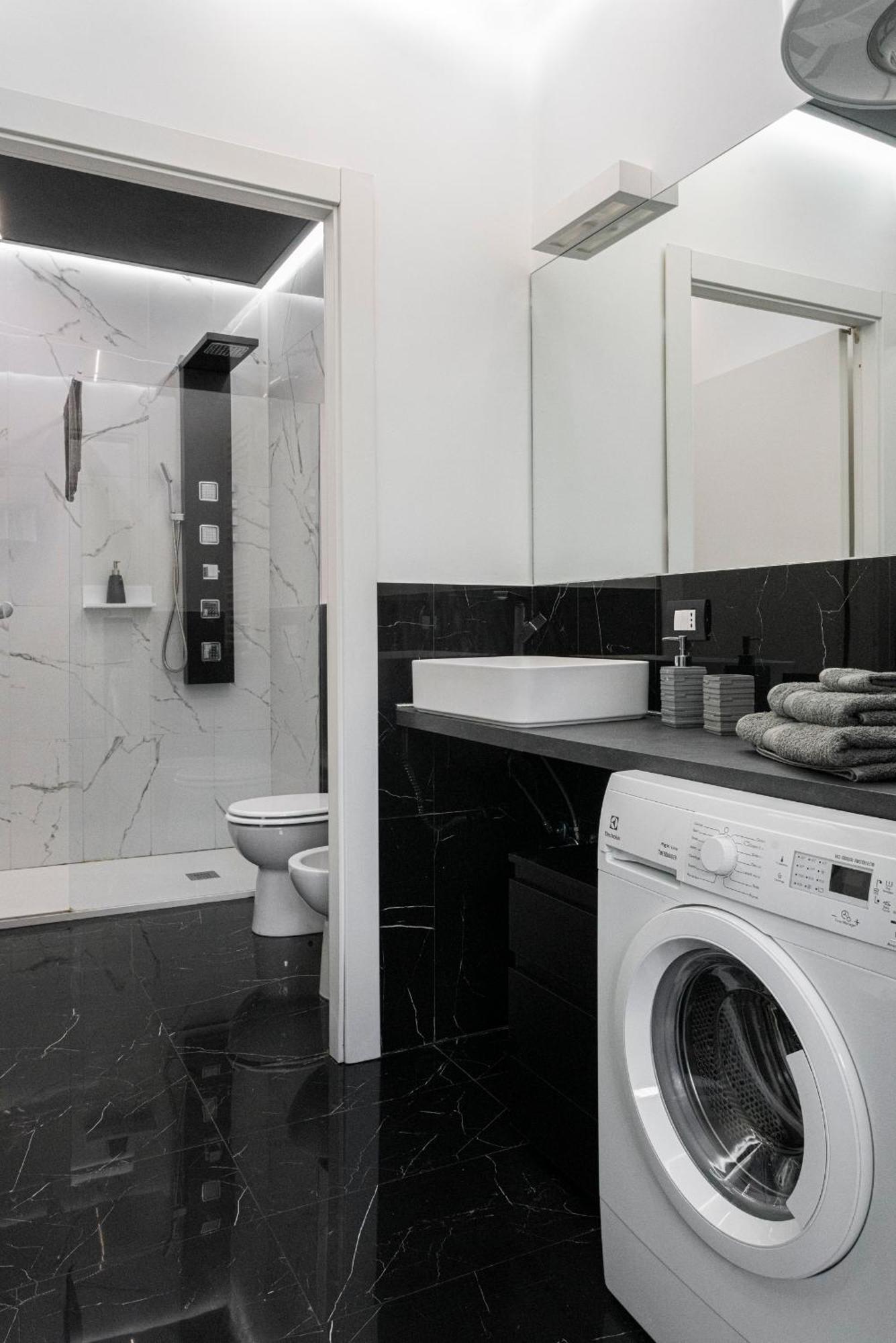 Elegant Sweet Home Suite - Milan, 15 Minute Duomo Eksteriør bilde